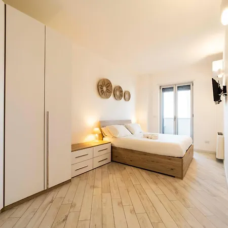 Mazzitelli Exclusive شقة