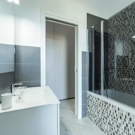 Mazzitelli Exclusive * Μπάρι